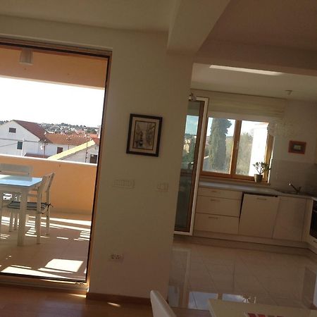 Apartment Mara Petrcane Cameră foto