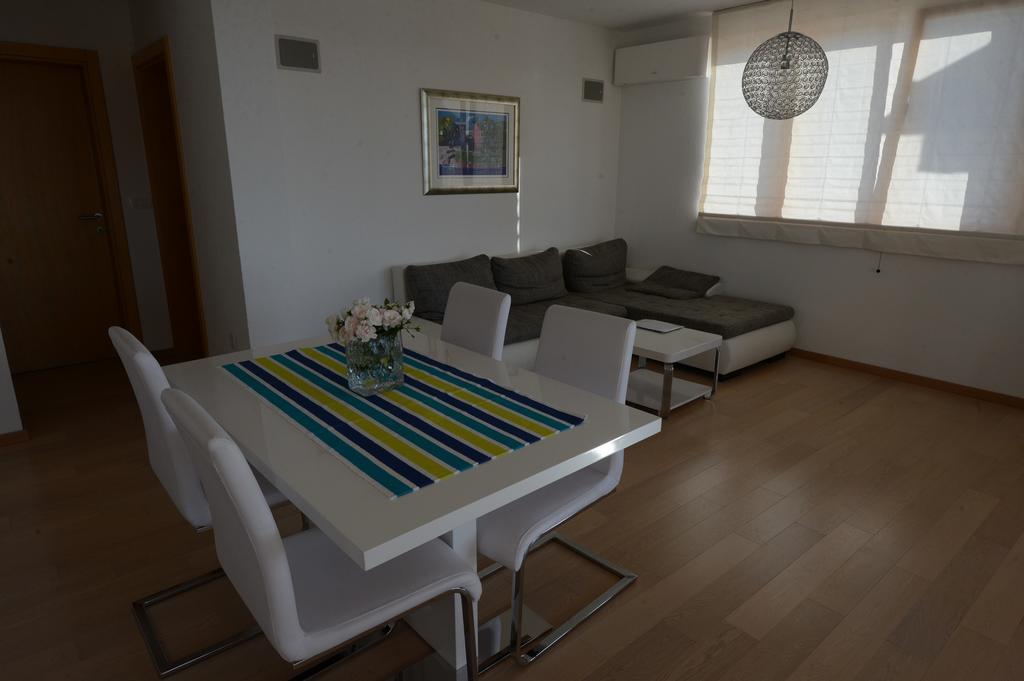 Apartment Mara Petrcane Cameră foto