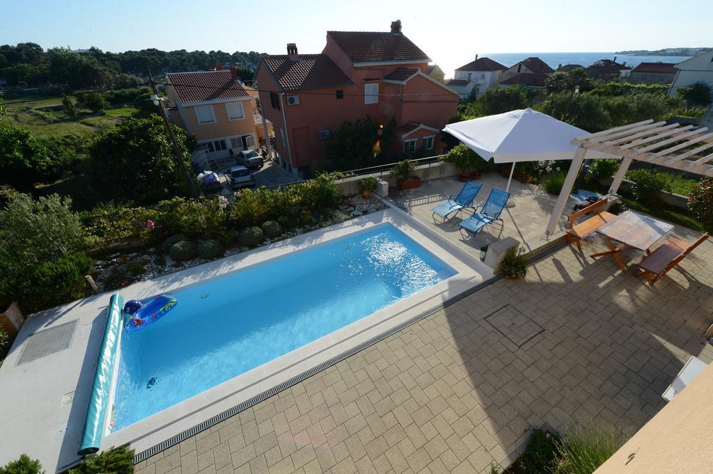 Apartment Mara Petrcane Cameră foto